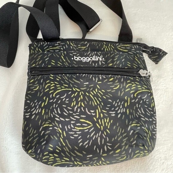 Baggallini Crossbody Bag Small - Picture 6 of 9